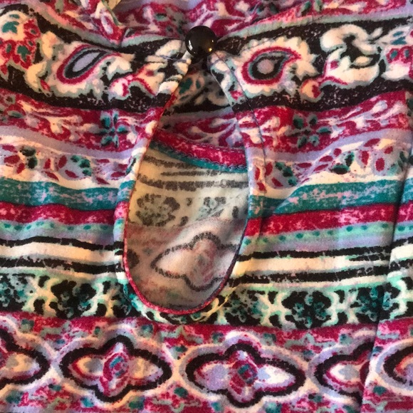 Cute dress - Picture 3 of 3